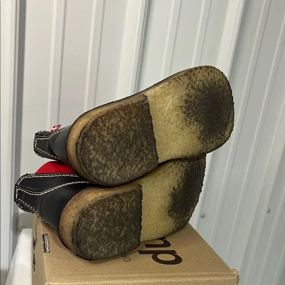 Unisex Black and Red Leather Boots Duckfeet 38 - Picture 6 of 7